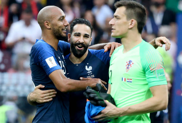 更是两支球 更是两支球